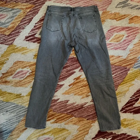 Rag & Bone Gray Slim Jeans Versatile Style Size 36/32
